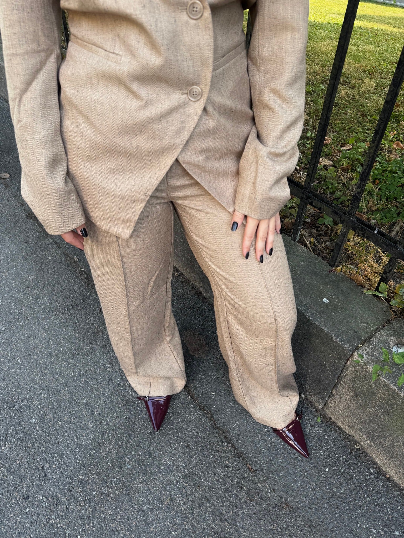 OBJBEA Tailored Trousers - Tannin